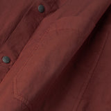 dettagli dei bottoni e delle tasche di DYEPOP SHIRT / RUGGINE