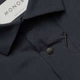 Collar and button detail of ECO POP OUTERSHIRT / BLUE NAVY