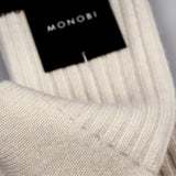 Fabric detail of PURE CASHMERE SOCKS / SNOW