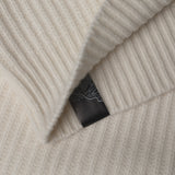 Reverse of NFC tag detail of PURE CASHMERE FISHERMAN RIB 5G / SNOW jumper