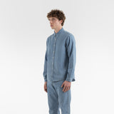 3/4 position of TERSE DENIM SHIRT / DENIM CHIARO