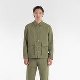 front of ORIGAMI OUTERSHIRT / VERDE SALVIA