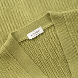 MONOBI label detail of PURE CASHMERE TIMELESS CARDIGAN 5G / GRASS