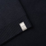 NFC tag detail of PURE CASHMERE MOCK NECK SWEATER 7G / BELUGA