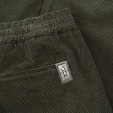 back pocket and NFC tag details of AGELESS CORDUROY PANTS / VERDE MILITARE