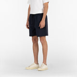 3/4 position of the seersucker drawstring shorts in blue colour