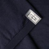 Dettaglio etichetta NFC del maglione COTTON CASHMERE WHOLEGARMENT 18G / NAVY MELANGE