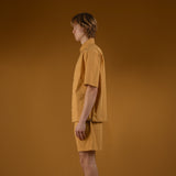 lato della MAGLIETTA DYEPOP / CARAMELLO