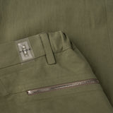 NFC tag and zip details of ORIGAMI PANTS / VERDE SALVIA