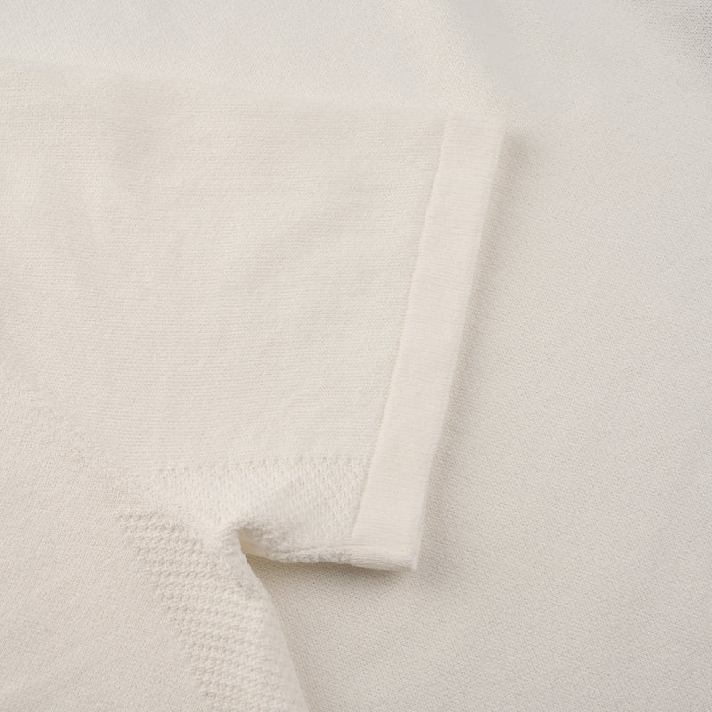 sleeve detail of ORIGAMI TEE / NATURALE t-shirt