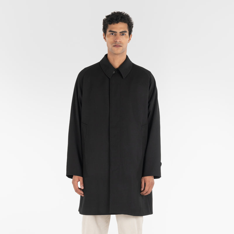 front of SUPER WOOL LONG COAT / NERO