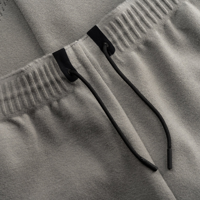 HYBRID KNIT PANTS / LIGHT GREY