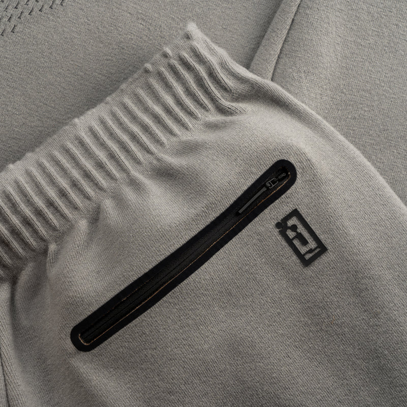 HYBRID KNIT PANTS / LIGHT GREY