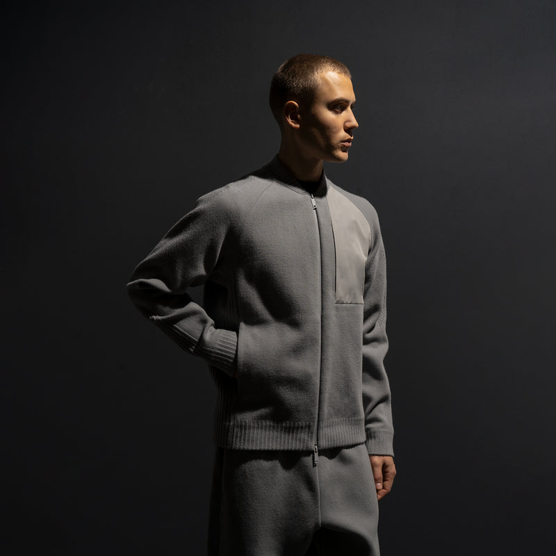 HYBRID KNIT BOMBER / LIGHT GREY